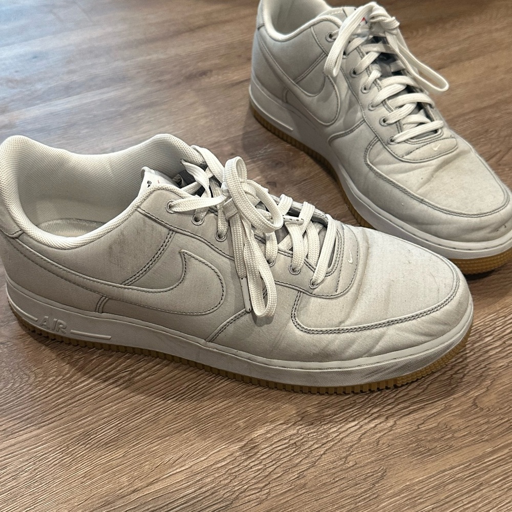 Nike Air Force 1 Sneakers